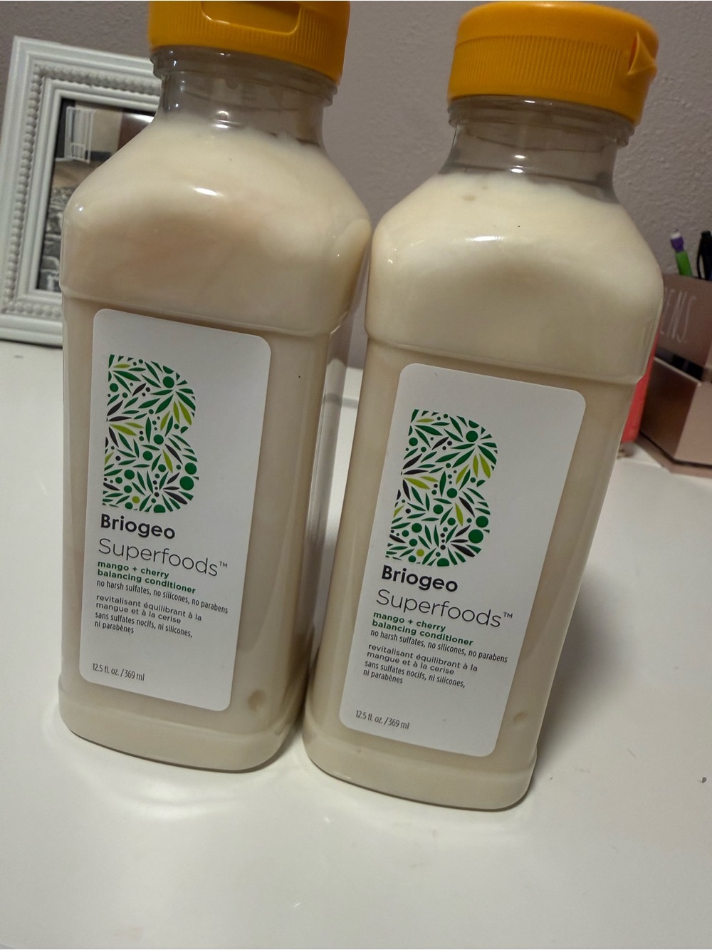 Set of two!! Briogeo Superfoods Mango + Cherry Balancing Conditioner — Cream